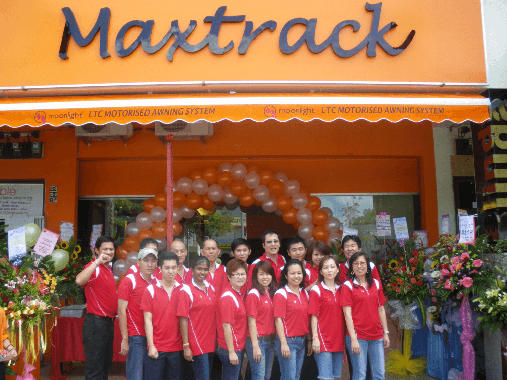 Maxtrack Johor Bahru group photo