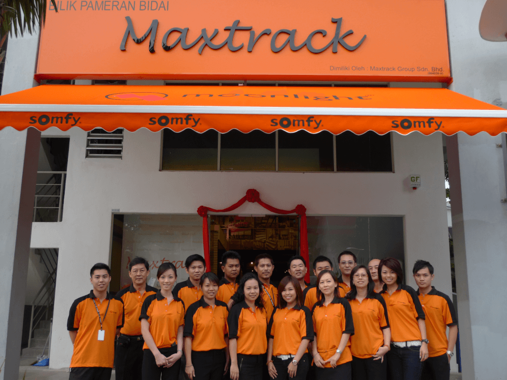Maxtrack Petaling Jaya group photo